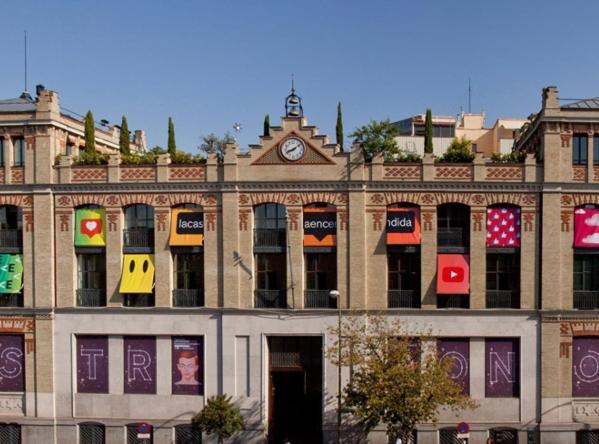 2 A 6 Pax Museos Y Ronda De Atocha Lägenhet Madrid Exteriör bild